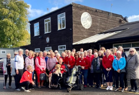 Members of the Aldershot Ladies Army Golf club with Allen Parton and ET